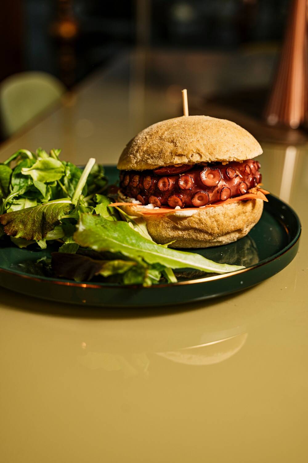 Pan dè Moon con polpo arrosto